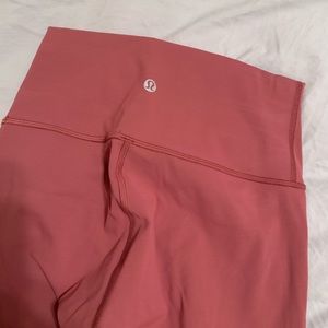 Lululemon size 4 leggings